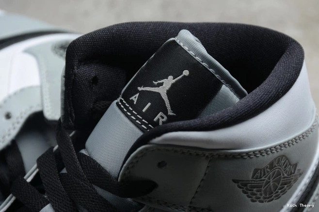 Kicktheory 554724-092 Mid AIR Smoke Grey 1 Light Jordan 0724